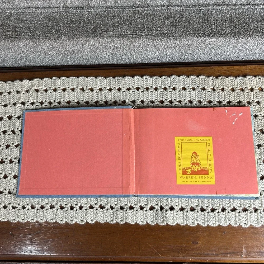 An Edwardian Christmas by John S Goodall Vintage Childrens Hardcover Book 1978